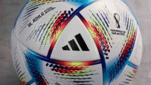 Quả bóng trận đấu chính thức sẽ có một cảm biến được đặt bên trong nó - Xem World Cup 2022 trực tiếp